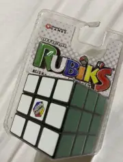 Winning moves games Rubik's cube NEW. D2