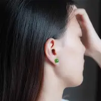 在飛比找momo購物網優惠-【MoonDy】耳環 耳釘 和田玉耳環 水晶耳環 韓國耳環 