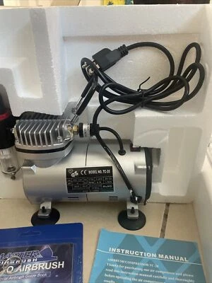 Pro Master Airbrush Compressor Set ABD TC-20-HBLF