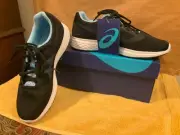 NIB- NewASICS Patriot 10 Womens Shoes Size 7.5 Black/Skylight Amplifoam Sneakers