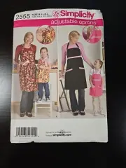 Simplicity 2555 Mother Daughter Aprons Adjustable 2 Styles Sewing Pattern Uncut