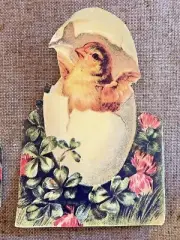 U Pick Vintage Inspired Chick Hatches in Egg,Flowers Easter Cardstock Decoration