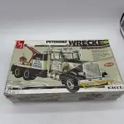 AMT Ertl 1/25 Scale Peterbilt Wrecker Model Truck Kit 8126 FACTORY SEALED