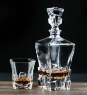 2 Piece Iceberg Design Glass Whisky Decanter And Cup Set 1 Decanter + 1 Cups