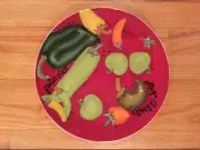 Certified International Lori Simms Hand Painted Picante Pepper Platter NEW MINT
