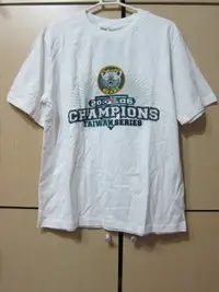 在飛比找Yahoo!奇摩拍賣優惠-衣市藍~CPBL 2006 Champion LA NEW 