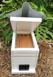 Stingless Native Bee Hive Composite Honey Frame Design With Roof | OATH BeeHive