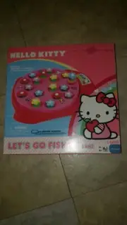 NEW SANRIO RARE 2011 HELLO KITTY LETS GO FISHING GAME HARD TO FIND READ DETAILS