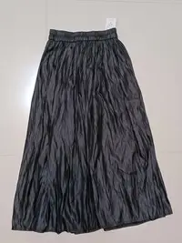 在飛比找Yahoo!奇摩拍賣優惠-全新 吊牌未剪 A.F STUDIO LNN22 消光黑長裙