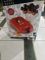 Disney DCM-8 Mickey Cake Pop Maker Mini, Red