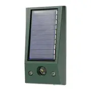 Ultrasonic Animal Repeller Solar Powered Rodent Repellent with Flashing LED Light Repel Rat Skunk green