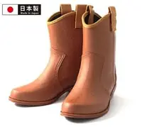 在飛比找森森購物網優惠-【Charming】日本製 時尚造型【個性馬靴式雨鞋】-淺咖