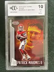 Patrick Mahomes II Kansas City Chiefs 2019 Sage Aspire BCCG 10 MINT or BETTER
