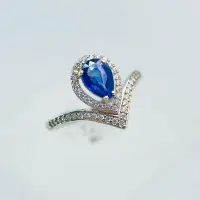 在飛比找Yahoo!奇摩拍賣優惠-金鉑斯珠寶【藍寶石戒指】1.00克拉天然藍寶石925銀戒