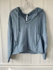 Fabletics XS Zip Up Sweater Light Blue New With Tags