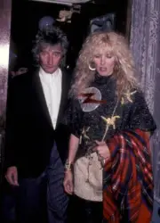 Rod Stewart & Alana Hamilton at Allan Carr & Bruce Jenner Ho - 1981 Old Photo 2