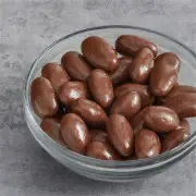 Albanese Milk Chocolate Covered Almonds 10 lb. WS-711ALB1003