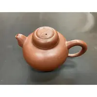 在飛比找蝦皮購物優惠-《找茶壺》茶壺 廠壺早期壺 - 周衛勤 太極 紫泥  320