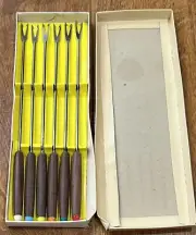 Hamilton Beach Set Of 6 Fondue Forks Japan Wooden Handle Colored Plastic Tip