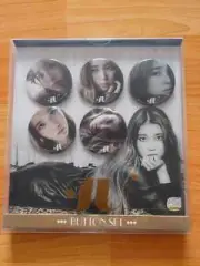 IU Unopened Modern Times Button Full Set