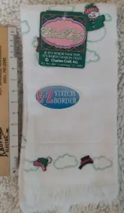 Charles Craft White Snowman 14ct Stitch Band Printed Terrycloth Fingertip Towel