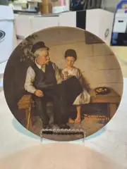 Knowles Collector Plate Norman Rockwell "The Lighthousekee" Limited Ed.