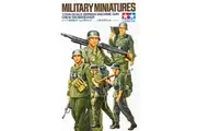 Tamiya 1/35 German Machine Gun Crew On Maneuver Kit