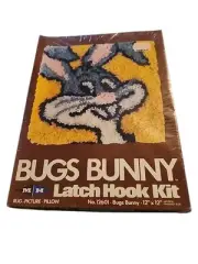 Vintage Latch Hook Pillow Wall Hanging Bugs Bunny Sealed 12x 12 Rug Picture