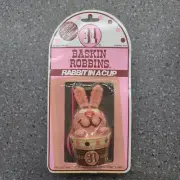 BASKIN ROBBINS RABBIT IN A CUP ICE CREAM PLAY FOOD TOY 1987 Rare NIP NOS HTF