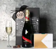 G.H. Mumm with Koko Black