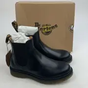 Dr Martens Air Wair Smooth Leather Boots black New NIB NWT Size 7 Men, 8 Women