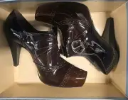 NEW Antonio Melani Stormy Boot Heels US Size 7.5 Brown Patent Leather Square Toe
