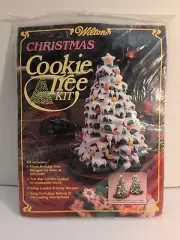Vintage Wilton Christmas Cookie Tree Kit - Star Cookie Cutters New 1982 USA