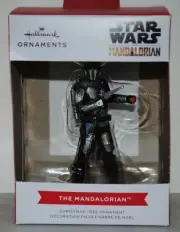 Hallmark~Star Wars~Mandalorian~Christmas Tree Ornament~NEW