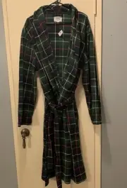 NWT Men’s Green & blue Plaid Goodfellow & Co Micro fleece Robe Pockets L/XL