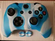 Xbox One Blue & White Camo Controller Case Bundle