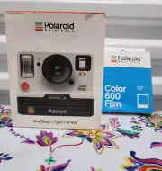 Polaroid Originals OneStep 2 Viewfinder i-Type Instant Camera + Color 600 Film