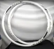 SunRingle Envy 24" white 36 hole rims pair NEW