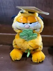 Vintage 1981 Garfield Dakin 8" Plush Stuffed Animal Let's Get Irish
