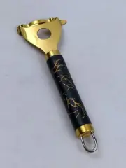 Corn Cob Peeler / Stripper, Kitchen Kernel Remover Tool, Gold & Black, NEW IOP