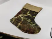 Burton & Burton Break Up Infinity Camo Stocking Beige Fur Lined NEW WITH TAGS