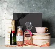 Tea and Bubbles Hamper