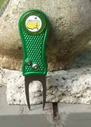 The Masters Ball Marker and Green Metal Divot Tool - Switchblade DT Style