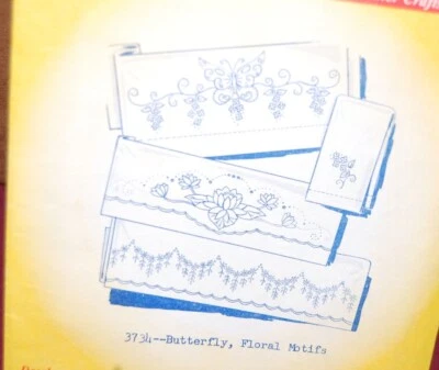 VINTAGE Aunt Martha's Iron On Transfers #3734 - Butterfly, Floral Motifs - NEW
