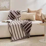 Zahara Reversible Tassel Throw [MUSLZAHAT25]