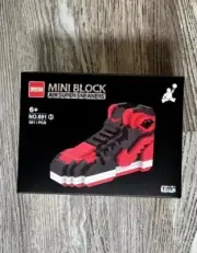 Dr Star Mini Block Air Super Sneaker Jordan 1 Bred Banned