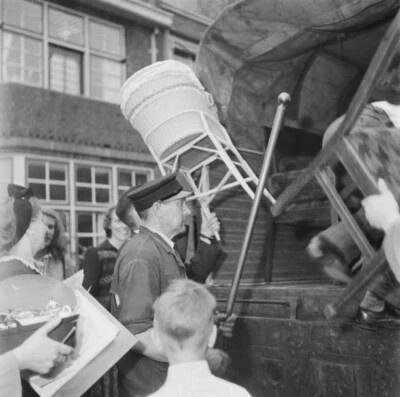 Amsterdam helps Arnhem. HARK, Red Cross relief action in Amsterdam- Old Photo