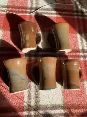 Cornwall bridge pottery Todd Piker set of 5 handled mugs 5”