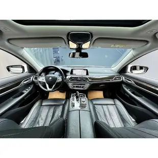 (3)正2017年出廠 G11型 BMW 7-Series 730d前座領航版『172.8萬』