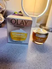 *Brand New* Olay Regenerist Vitamin C + Peptide 24 Hydratung Moisturizer